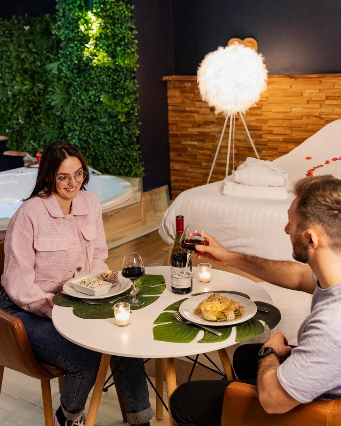 Aparthotel La Parenthèse Envoutée Amiens Exterior foto