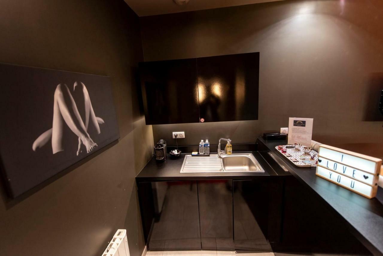 Aparthotel La Parenthèse Envoutée Amiens Exterior foto